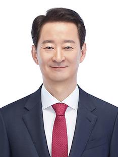 최은석