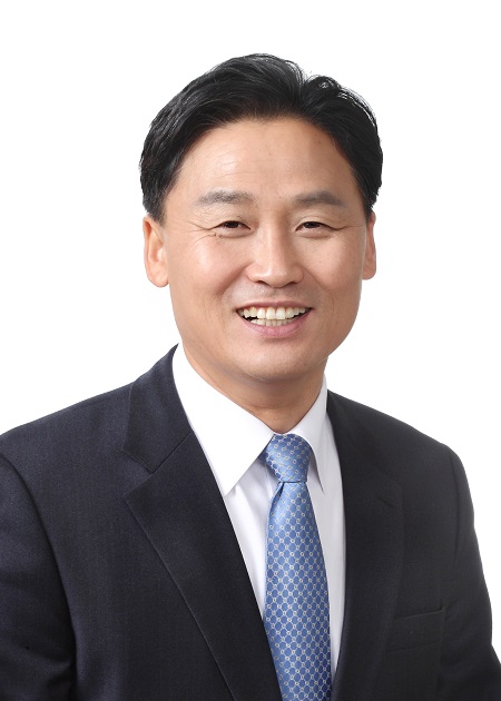 김영진