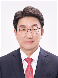권성동
